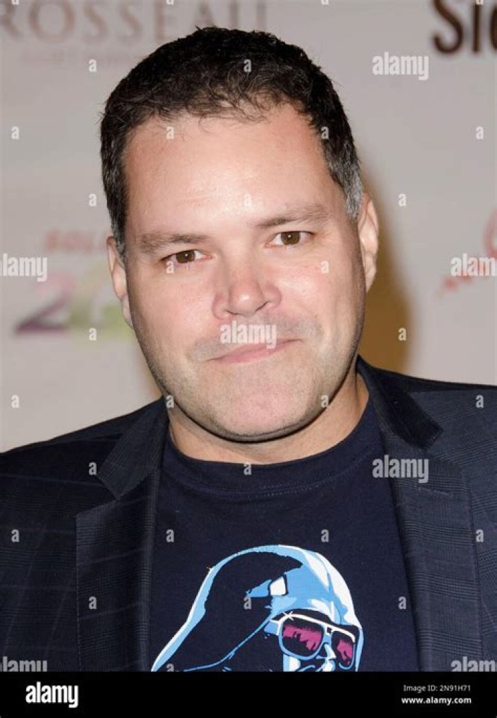 Aaron Douglas (actor) Bio (Wiki) 