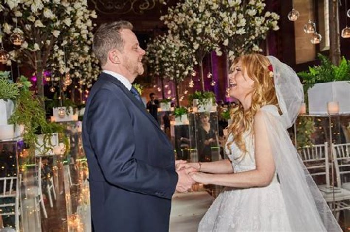 Actor Liam Fox marries his friend actress Joanna Hudson!