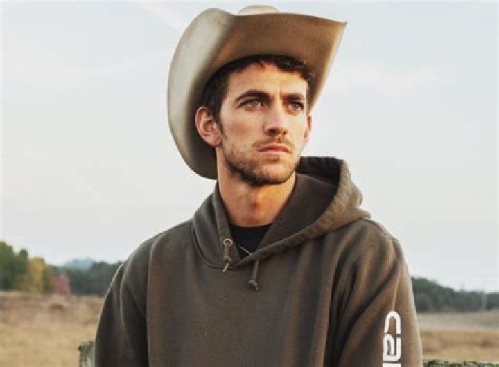 Alex Fine Bio (Wiki) 