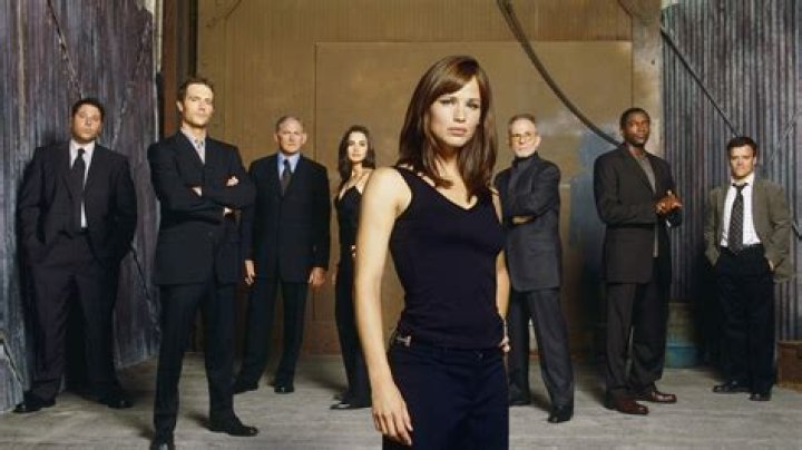 Alias - Cast, Ages, Trivia