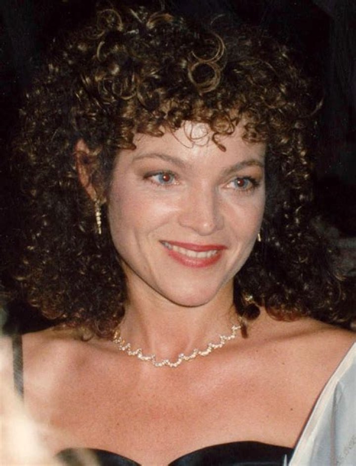 Amy Irving - Age, Family, Bio