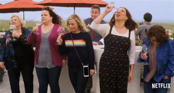 	Amy Poehler is making a wine comedy for Netflix which will include SNL alums	