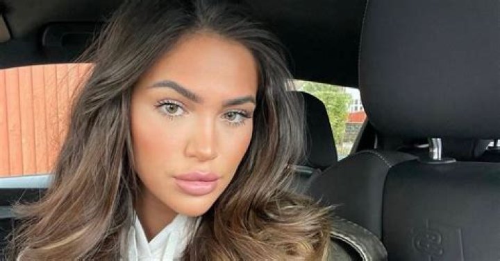 Anna-May Robey - Age, Family, Bio