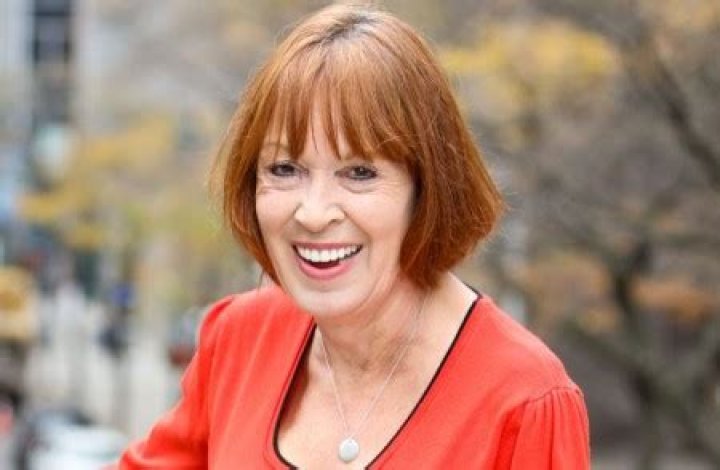Annette Witheridge's net worth is $1 million.