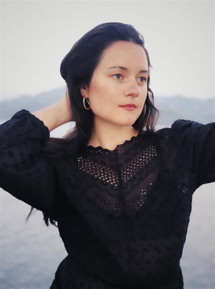 Arabella Sezen Oz Bio (Wiki) 