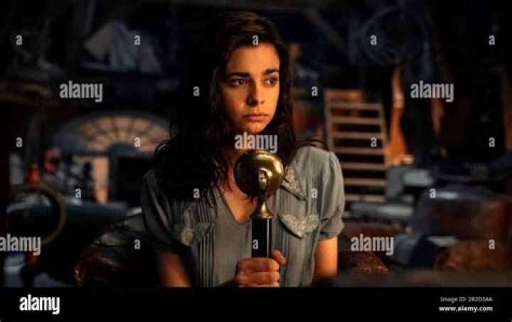 Aria Mia Loberti in All the Light We Cannot See