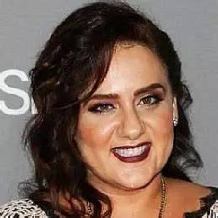 Artemis Pebdani - Age, Family, Bio
