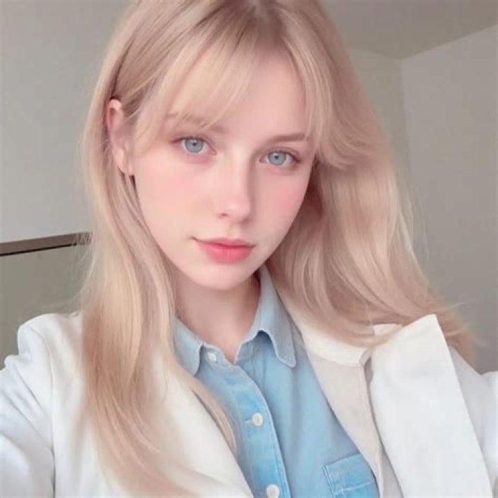 bella2