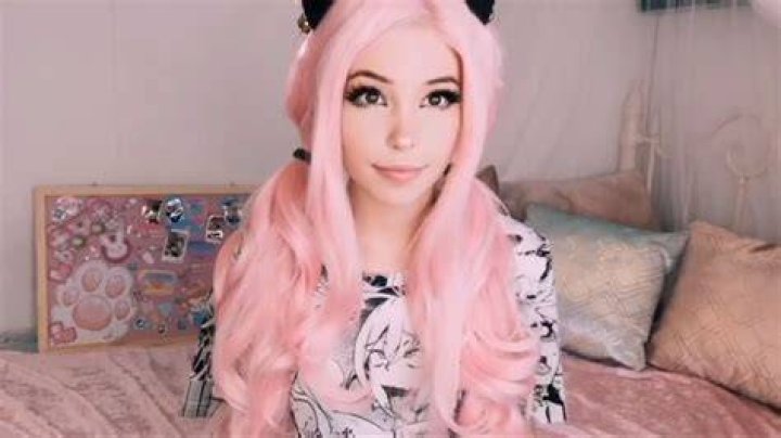 Belle Delphine's pet Dog (Belle Delphine)