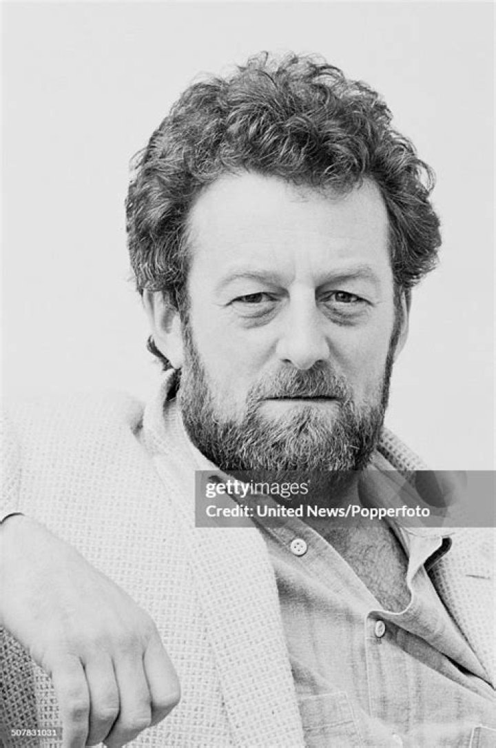 Bernard Hill photo