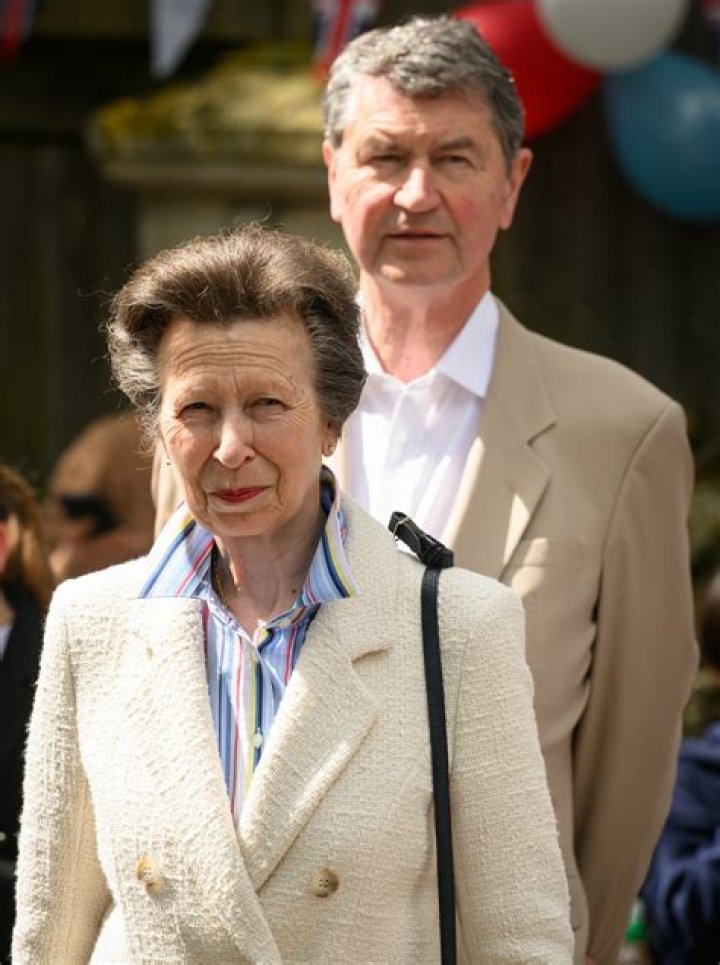 	Blind item: which royal couple will separate in 2024?	