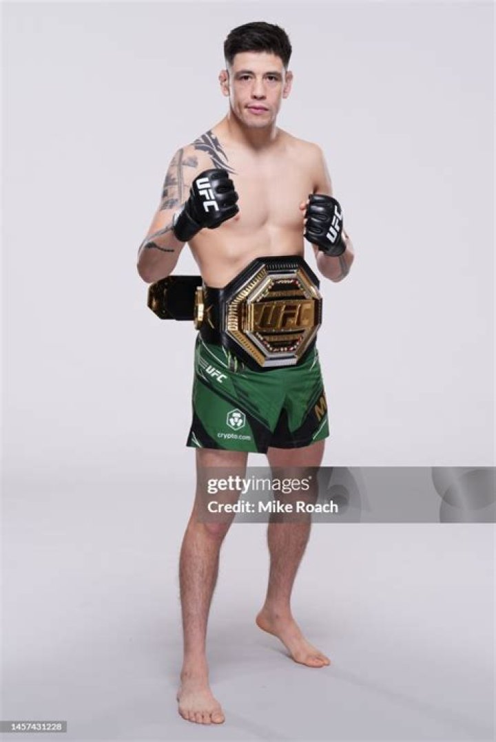 Brandon Moreno photo 3