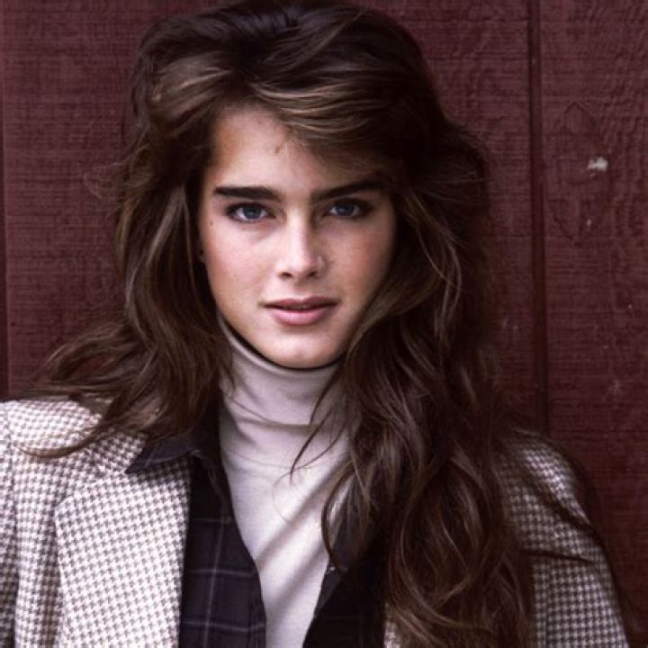 Brooke Shields was 22 years old when she lost her virginity