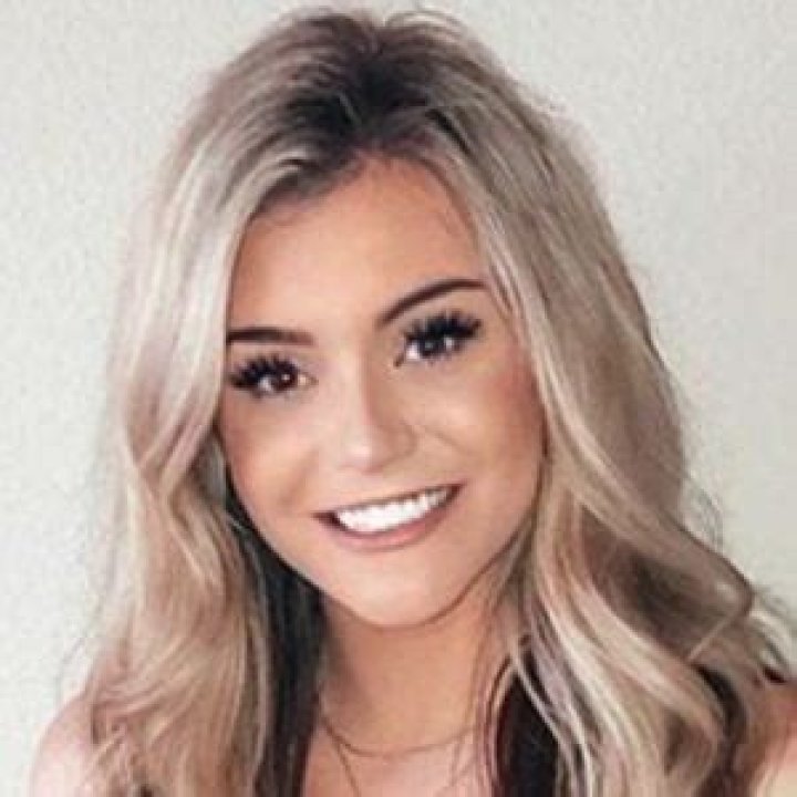 BrookeAB - Age, Family, Bio