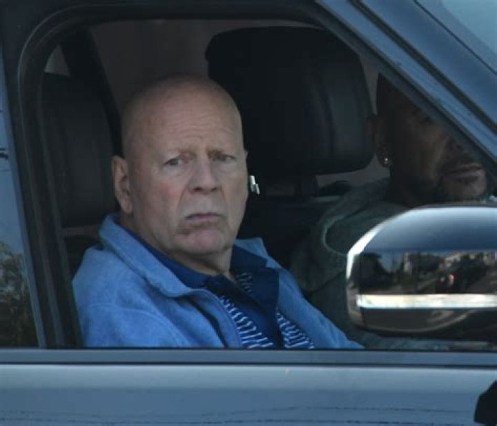 Bruce Willis photo 2