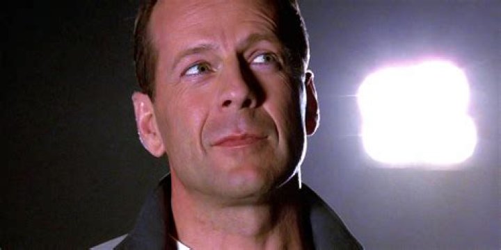 Bruce Willis photo 3