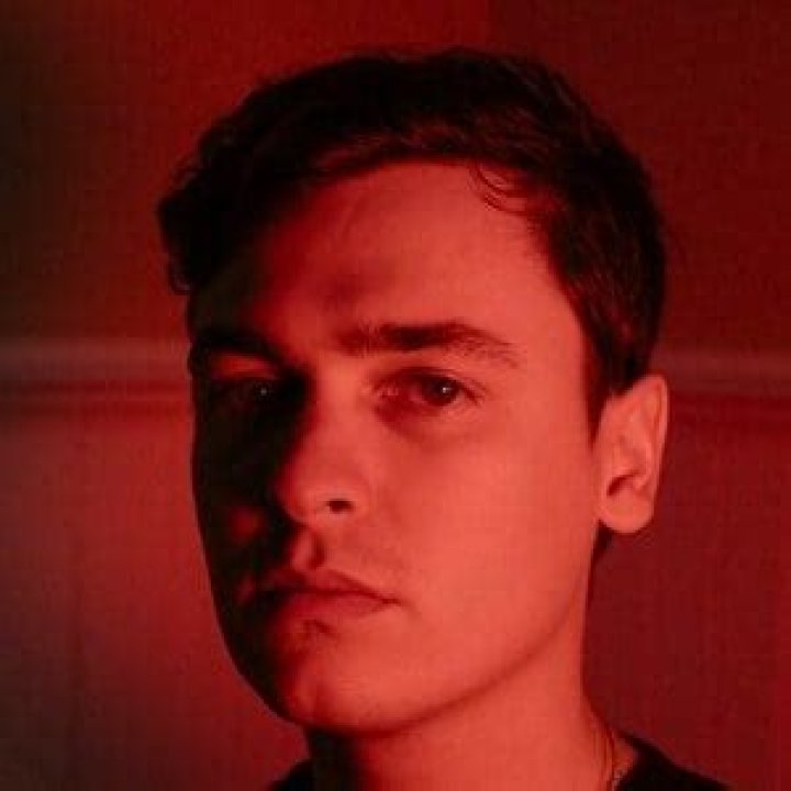 Bryan Garris - Age, Family, Bio