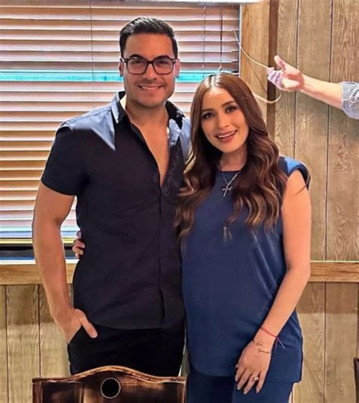Carlos Rivera - Age, Family, Bio