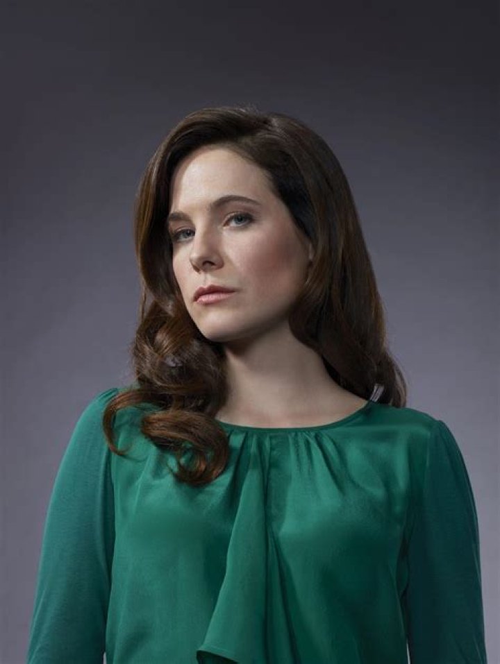 Caroline Dhavernas photo 2