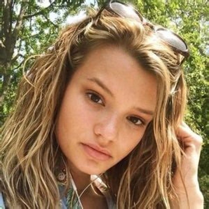 Cayley King - Age, Family, Bio