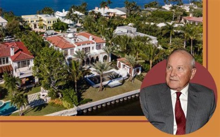 Charles Johnson billionaire