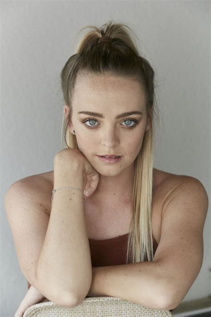 Cleo Massey Bio (Wiki) 
