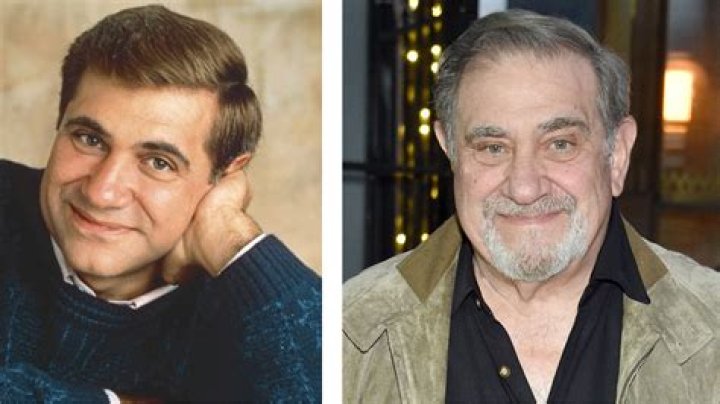 Dan Lauria photo 2