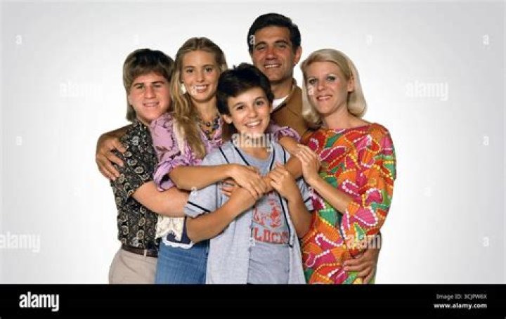 Dan Lauria photo 3