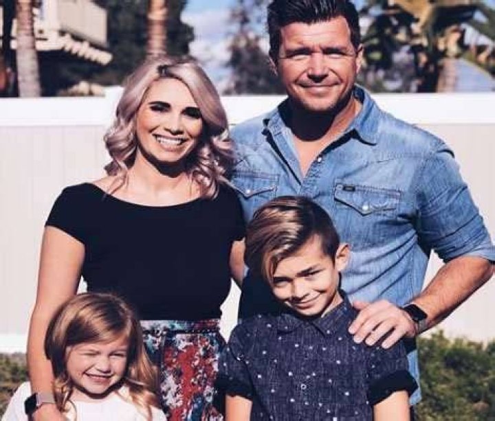 Darci Bos - Age, Family, Bio