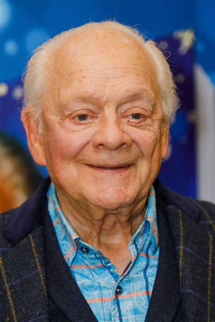 David Jason - Age, Family, Bio