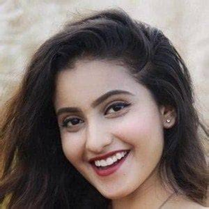 Deepika Pilli - Age, Family, Bio