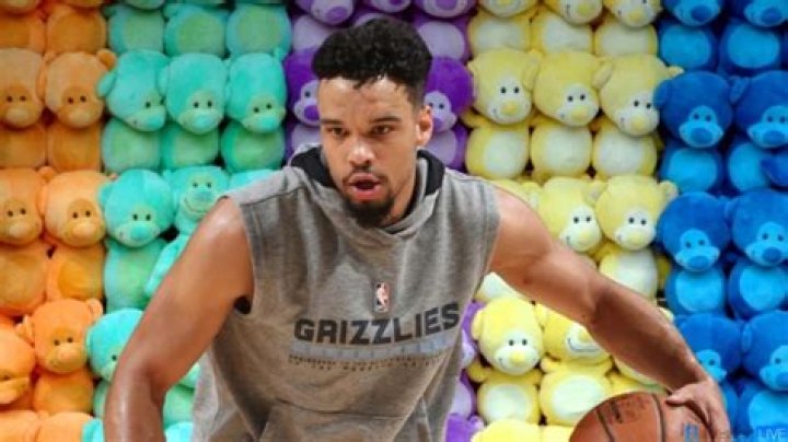 Dillon Brooks Brother