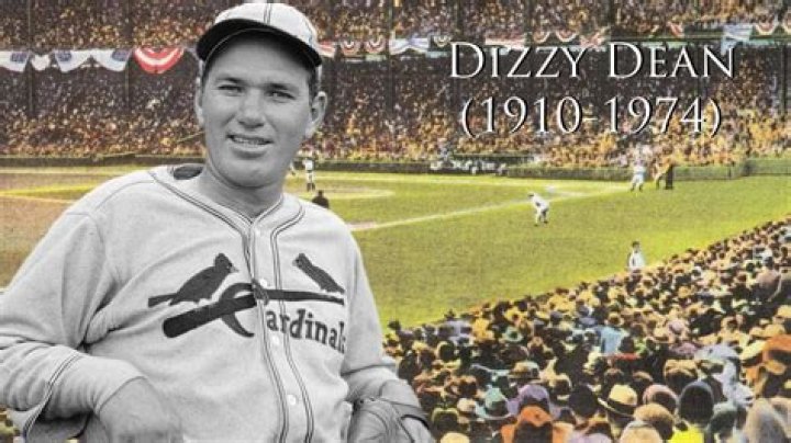 Dizzy Dean photo