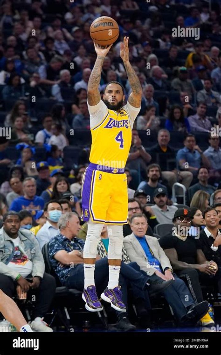 D.J. Augustin photo 2