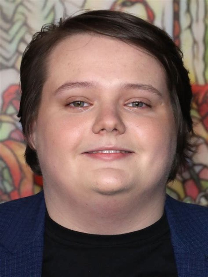 Dylan Gage - Age, Family, Bio