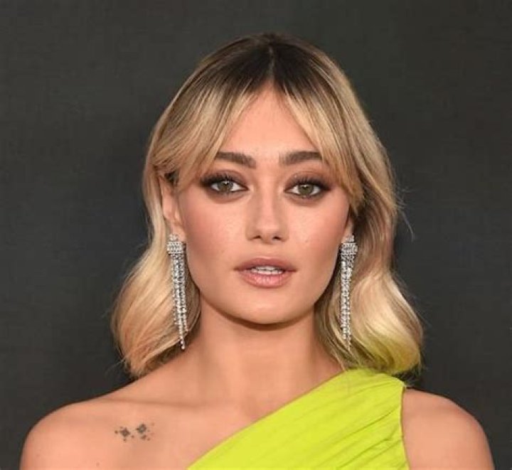 Ella Purnell Bio (Wiki) 