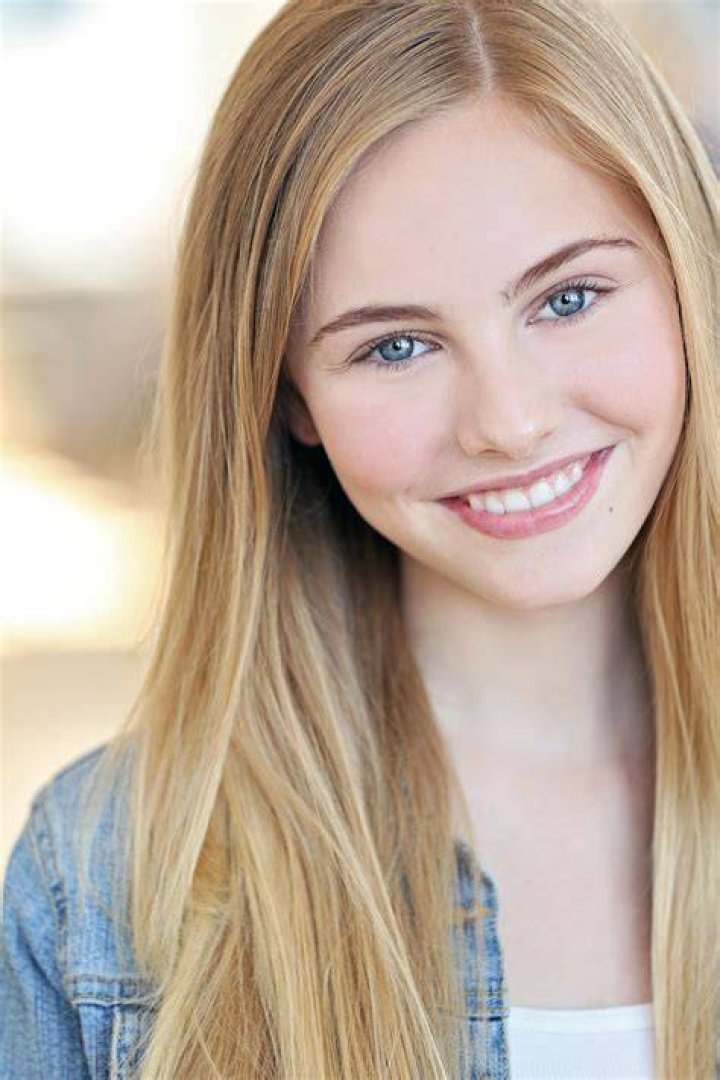 Ella Wahlestedt photo 3