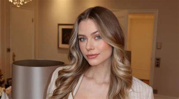 Emilia.bte - Age, Family, Bio