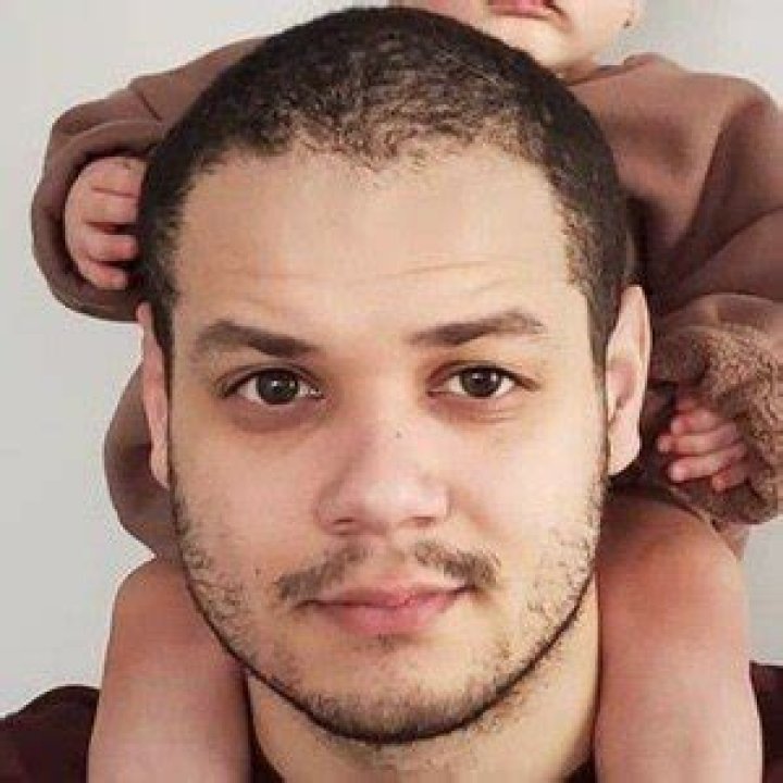 Erobb221 - Age, Family, Bio