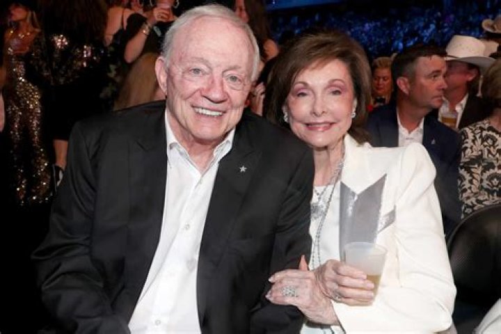 Eugenia and her husband Jerry Jones. Know about her personal life, marriage, husband, and more