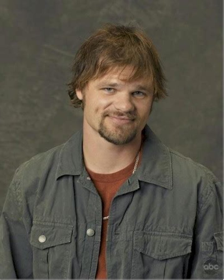 Evan Jones photo