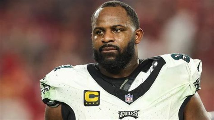 Fletcher Cox Net Worth: Career & Achievements