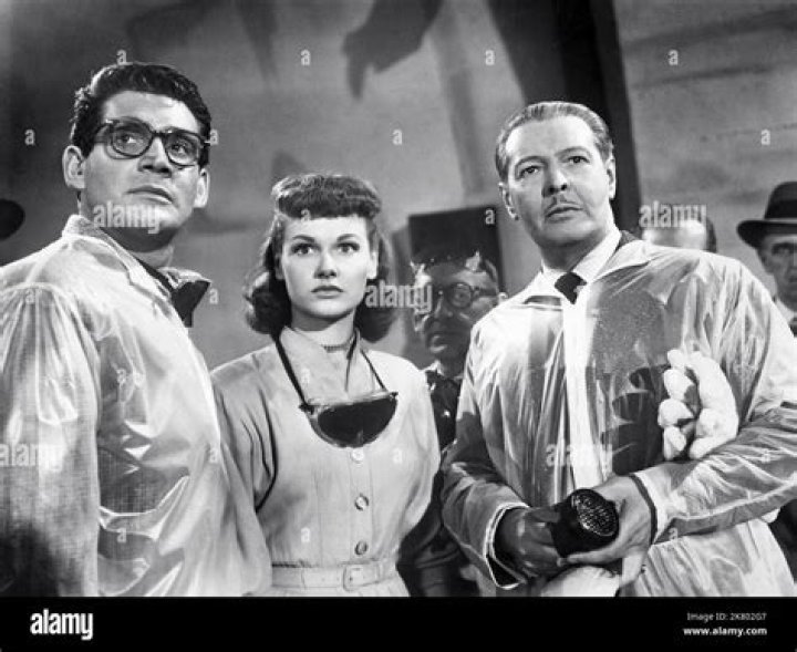 Gene Barry photo 3