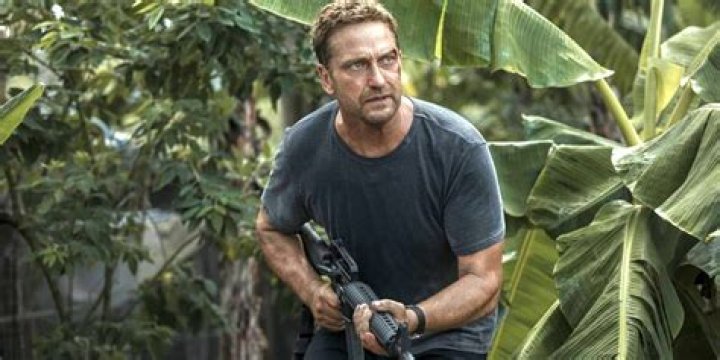 Gerard Butler will settle down in “another 25-30 years”