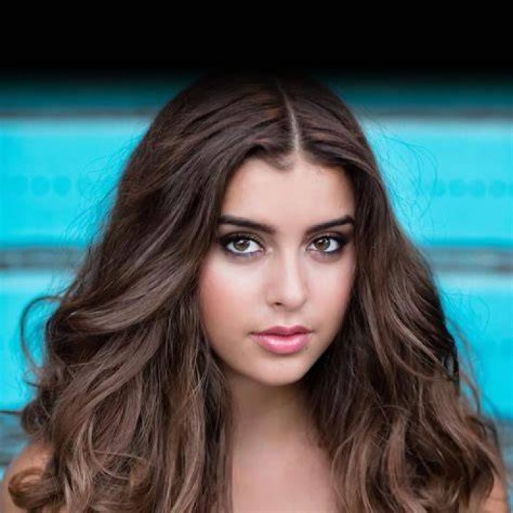 gianna miller - Age, Family, Bio
