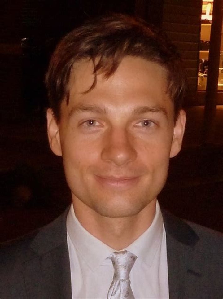 Gregory Smith photo 2