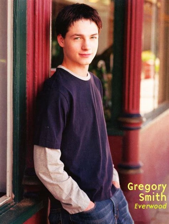 Gregory Smith photo 3
