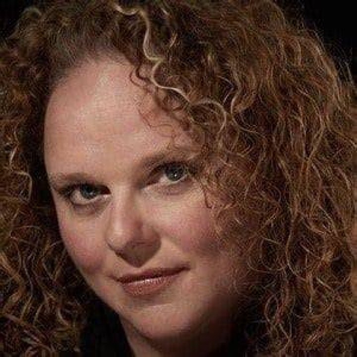 Heather Bambrick Bio (Wiki) 