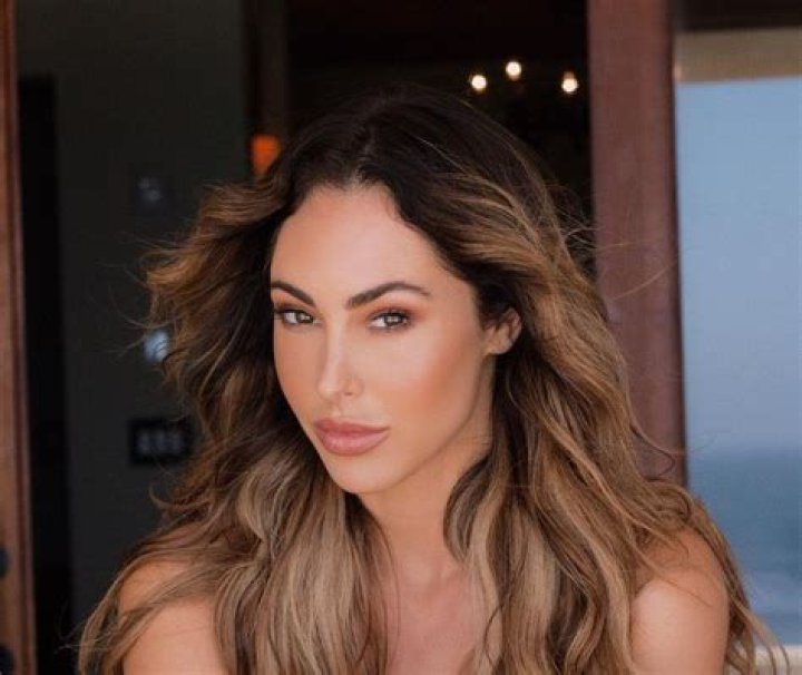 Hope Beel - Age, Family, Bio