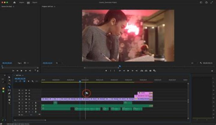How do you snap a clip in Premiere?